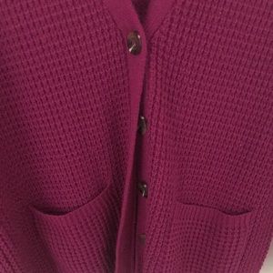 Ribbed Cardigan in Nero / Fuchsia